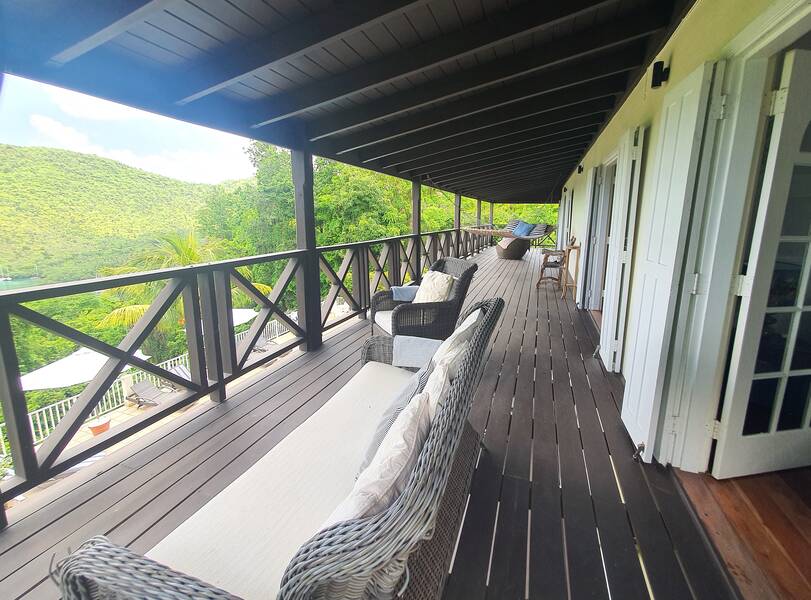 The Eye of Marigot, Marigot Bay 13