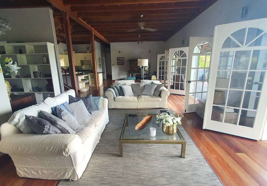 The Eye of Marigot, Marigot Bay 2