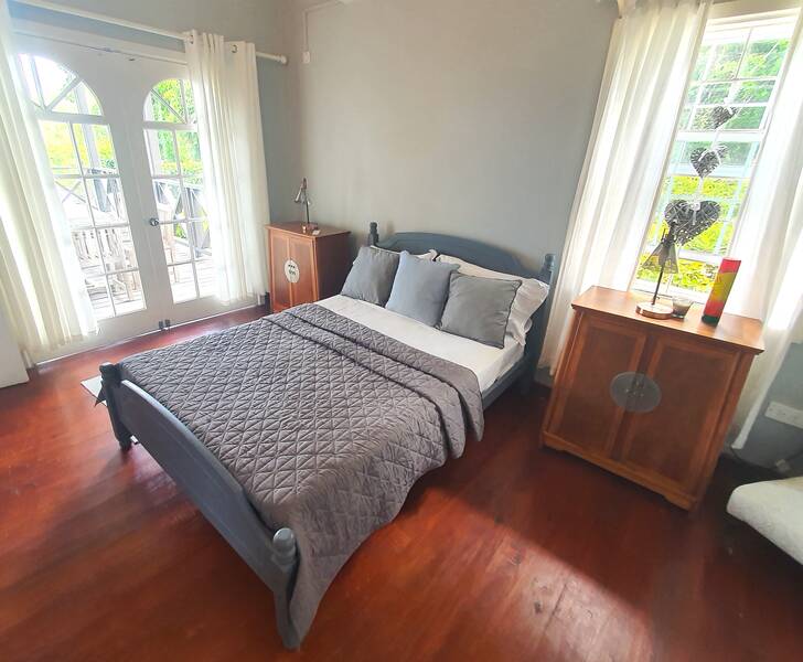 The Eye of Marigot, Marigot Bay 15